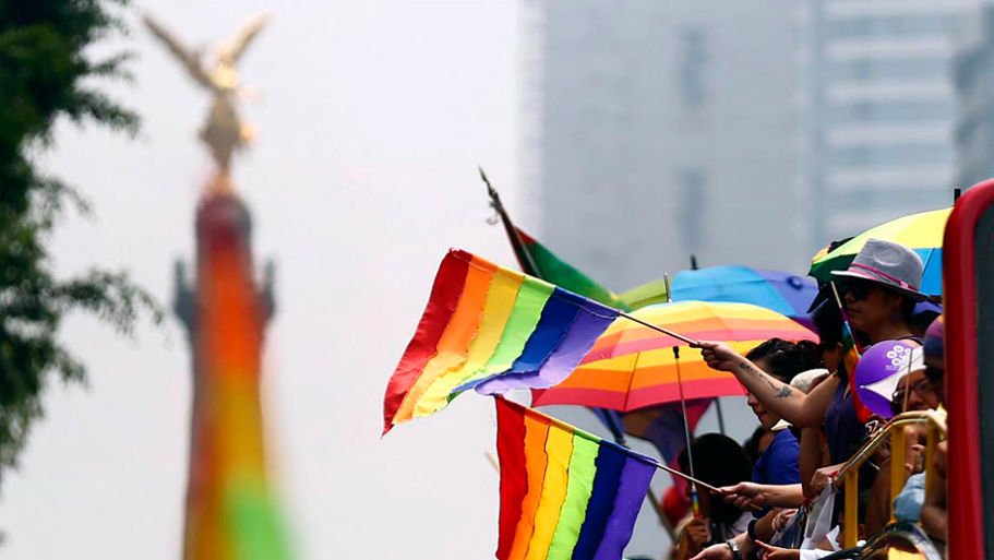 Aprueban en el Senado reforma a leyes IMSS e ISSSTE para parejas LGBTTTIQ
